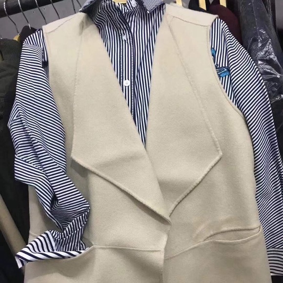 Camel Beige Wool Blend Sleeveless Draped Vest - Picture 5 of 7